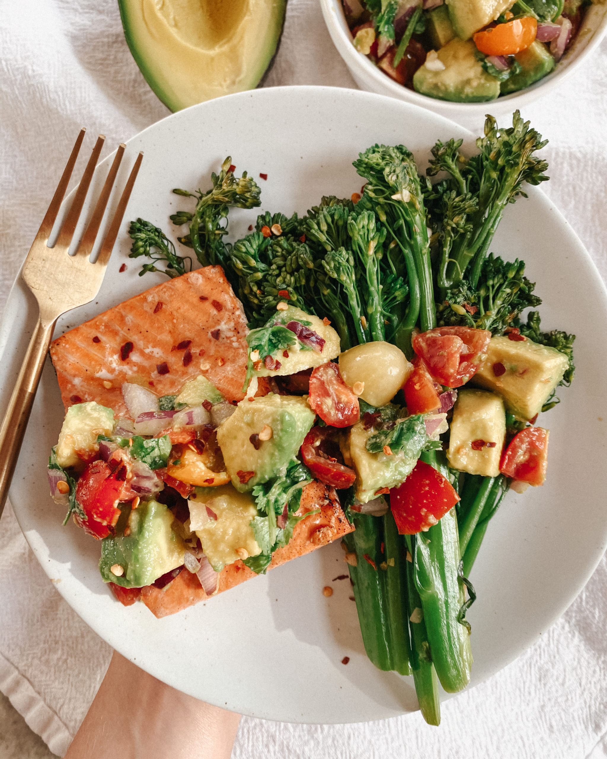 Avocado Salsa with Salmon and Garlicky Broccolini